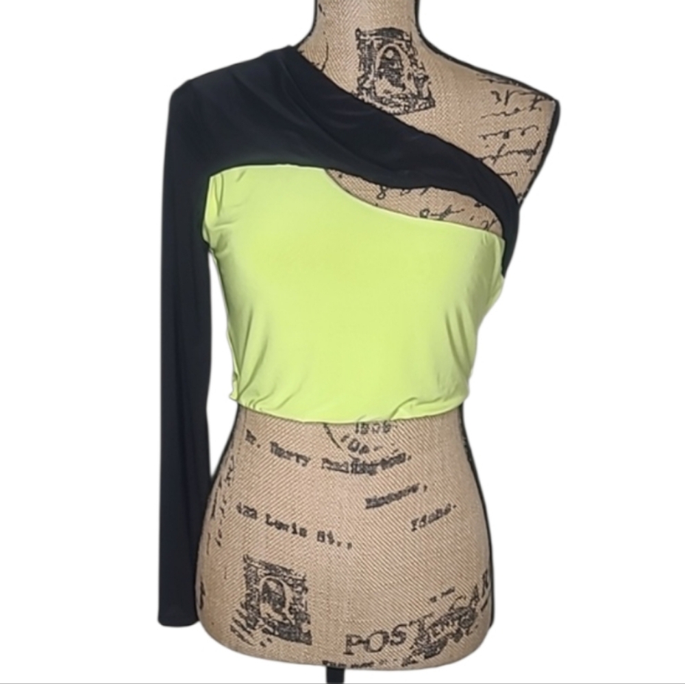 Final - Missguided Black and Neon One Shoulder Crop Top